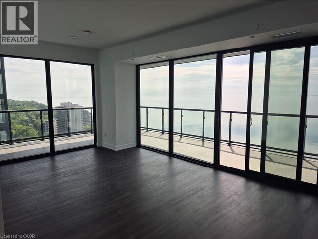 property at 2075 Lakeshore Rd.
