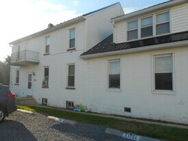 5176-5178 Greenvillage Rd in Chambersburg, PA - Building Photo