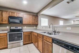 4010 Angel Trumpet in San Antonio, TX - Building Photo - Building Photo