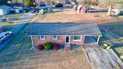 3935 Elkton Trail in Winston-Salem, NC - Building Photo - Building Photo