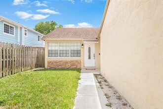 1356 Pelican Ct in Homestead, FL - Building Photo - Building Photo