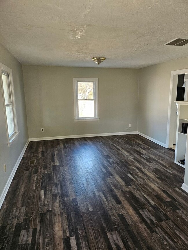 1610 S Parker Dr in Evansville, IN - Building Photo - Building Photo