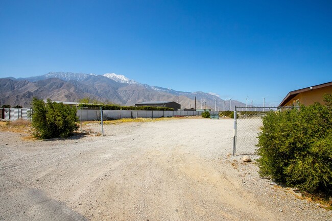 19355 Wilson Rd in North Palm Springs, CA - Building Photo - Building Photo