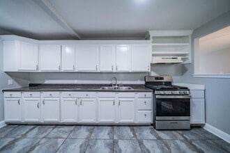 3506 N Houston St in Fort Worth, TX - Building Photo - Building Photo