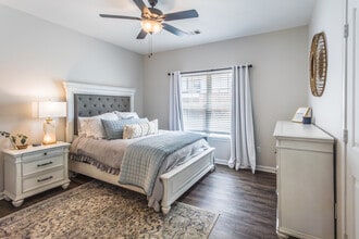 Taylor Bend in Oxford, MS - Building Photo - Interior Photo