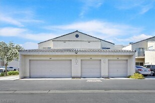 6250 W Flamingo Rd in Las Vegas, NV - Building Photo