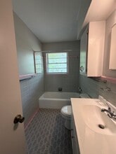 21 Lynnwood Dr in Texarkana, TX - Building Photo - Building Photo