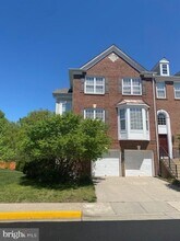 22702 Simonet Blanc Terrace in Ashburn, VA - Building Photo - Building Photo