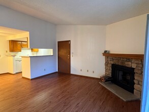 18003 E Ohio Ave in Aurora, CO - Building Photo - Building Photo