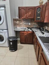 11334 81st Ct N, Unit Guest Cottage in West Palm Beach, FL - Building Photo - Building Photo