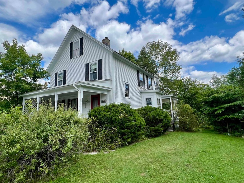 78 Franklin Rd, Unit Unit 2 in Manchester Center, VT - Building Photo