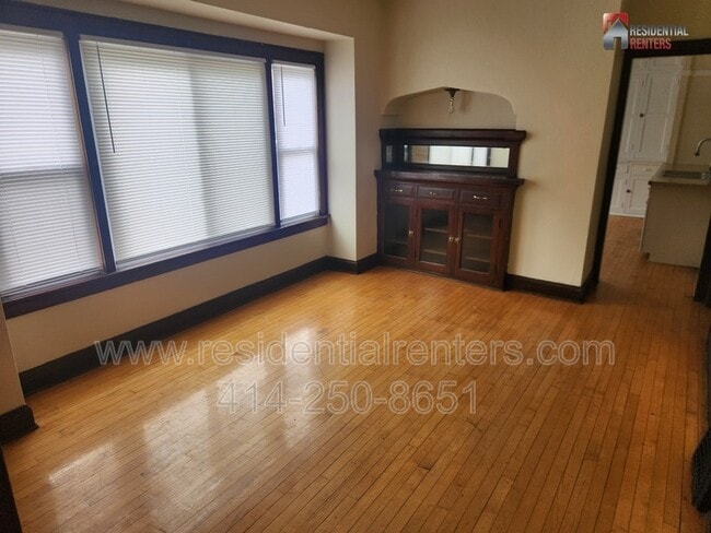 property at 1721 N 22nd St