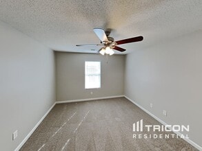 314 Stone Meadow Dr in Kernersville, NC - Building Photo - Building Photo