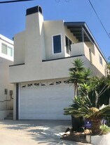 942 3rd St in Hermosa Beach, CA - Building Photo