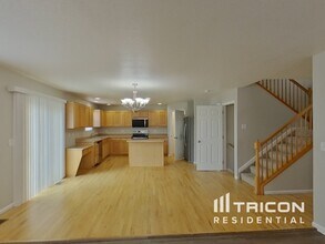 10191 Altura St in Commerce City, CO - Building Photo - Building Photo