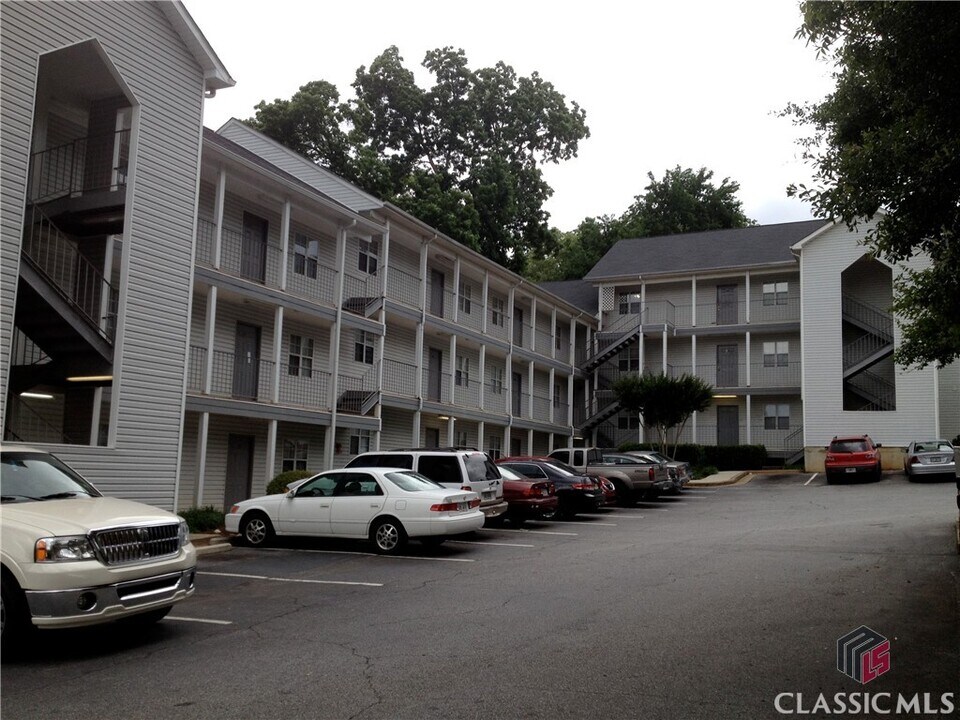 394 Oconee St in Athens, GA - Building Photo