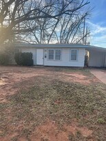 1362 S Bowie Dr in Abilene, TX - Building Photo