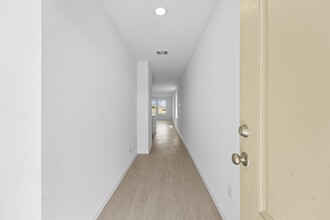 323 Bush Mdw Ln in Magnolia, TX - Building Photo - Building Photo