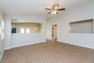 28674 N Opal Ct in Queen Creek, AZ - Building Photo - Building Photo