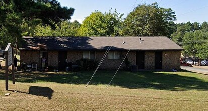 1383 W 6th in Rusk, TX - Building Photo - Building Photo