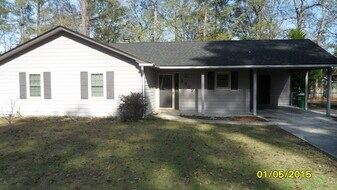 2507 Lowndes Dr in Valdosta, GA - Building Photo