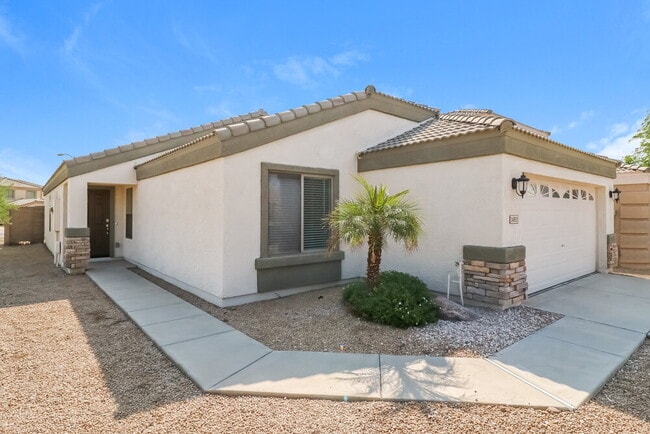 14815 N Tonya Cir in El Mirage, AZ - Foto de edificio - Building Photo