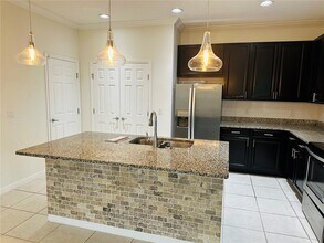 340 Jyoti Dr in Davenport, FL - Building Photo - Building Photo