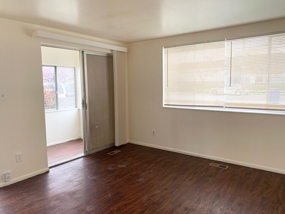 1824 S 1100 E in Salt Lake City, UT - Building Photo