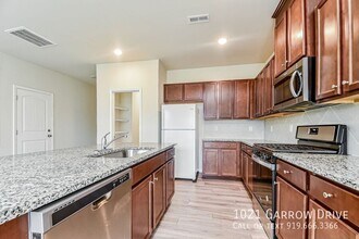 1021 Garrow Dr in Holly Springs, NC - Building Photo - Building Photo