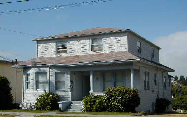 623 Kearney St in El Cerrito, CA - Foto de edificio - Building Photo