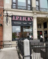 1102 Boylston St, Unit 1T in Boston, MA - Building Photo