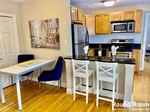 7 Mortimer Pl, Unit 7 in Somerville, MA - Building Photo - Building Photo