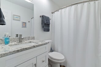 Emerald Cove East in Niceville, FL - Building Photo - Building Photo