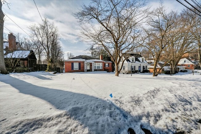 property at 126 Thoroughman Ave