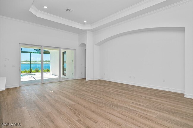property at 13896 Blue Bay Cir