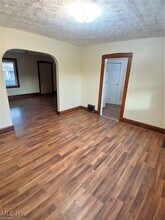 103 E Boston Ave in Youngstown, OH - Building Photo - Building Photo