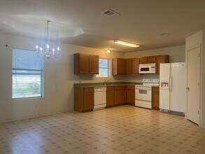 1712 Freedom Loop in Belton, TX - Building Photo - Building Photo