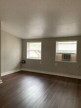 653 W Osceola St in Clermont, FL - Building Photo - Building Photo