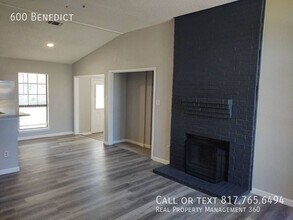600 Benedict Ln in Arlington, TX - Building Photo - Building Photo