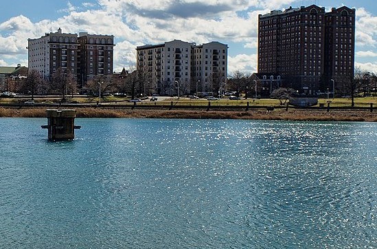 Temple Gardens in Baltimore, MD - Building Photo