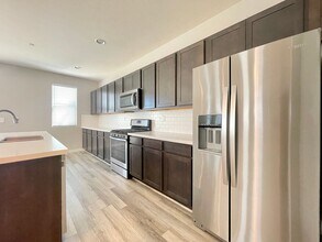 11311 Glowing Ave in Las Vegas, NV - Building Photo - Building Photo