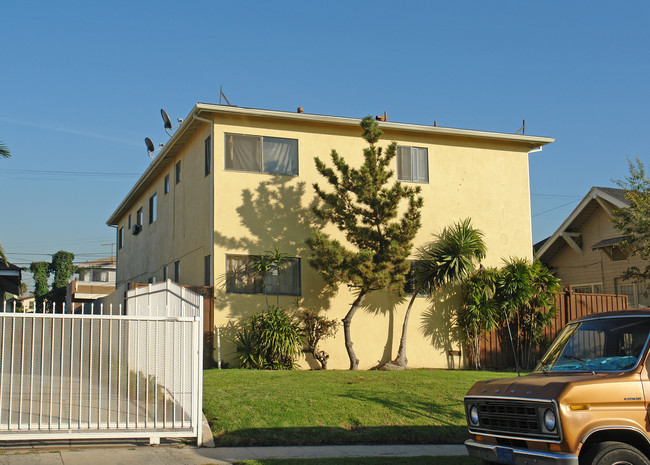 1510 3rd Ave in Los Angeles, CA - Foto de edificio - Building Photo