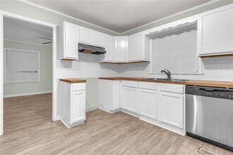 415 Forest Hills Dr in Montgomery, AL - Building Photo - Building Photo