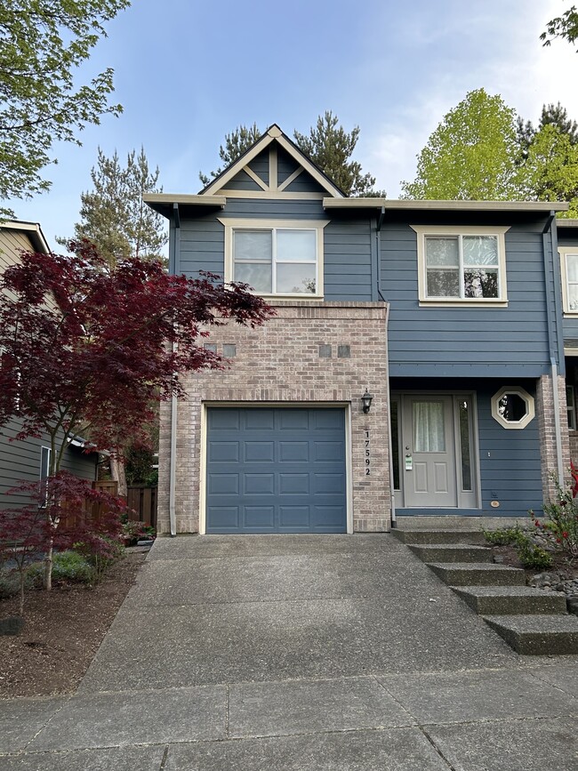 property at 17592 SW Heatherwood Ln