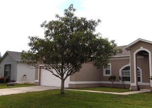 281 Beckenham Dr in Kissimmee, FL - Building Photo - Building Photo