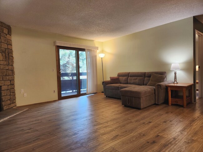 337 Wright St in Lakewood, CO - Building Photo - Building Photo