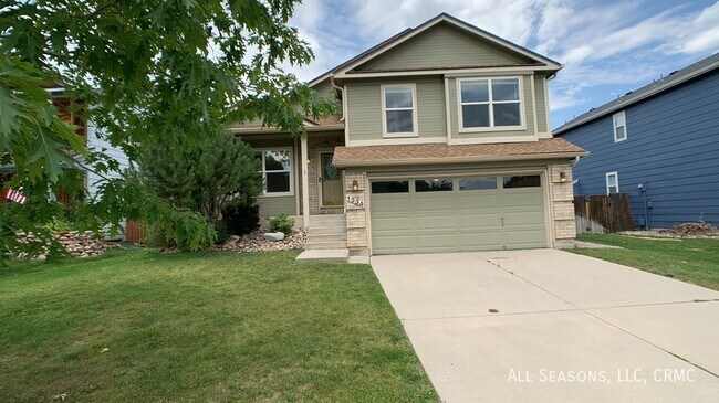 property at 1334 S Canoe Creek Dr