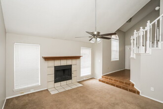 7415 Hunters Run Cir in Dallas, TX - Building Photo - Building Photo