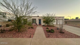 6916 Polvadera Dr in El Paso, TX - Building Photo