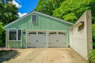 6605 Jeff Ln in Athens, OH - Building Photo - Building Photo